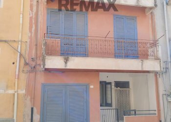 Edificio all\'aperto - Casa indipendente Via Bonura
 
25, Camporeale - foto 2