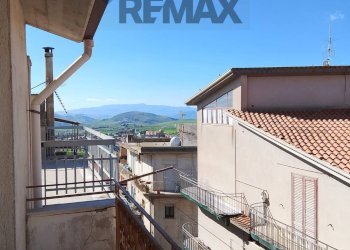 Balcone - Casa indipendente Via Bonura
 
25, Camporeale - foto 12