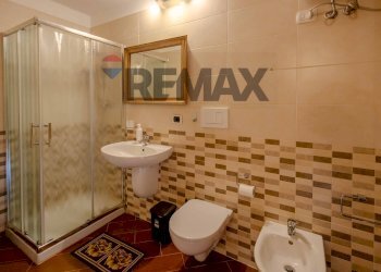 Bagno - Villa Via Gabriele D'Annunzio
 
19/A, Bari - foto 9