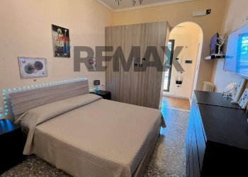 Camera / camera da letto - Villa Via Gabriele D'Annunzio
 
19/A, Bari - foto 27