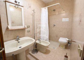 Foto 15 - Quadrilocale via XXIV maggio
 
10, Gargnano - foto 15