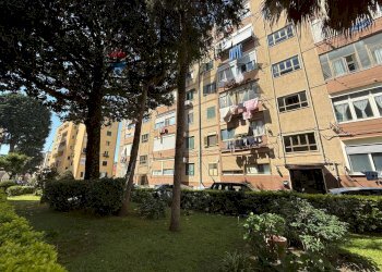 Edificio all\'aperto - Quadrilocale Napoli - foto 3