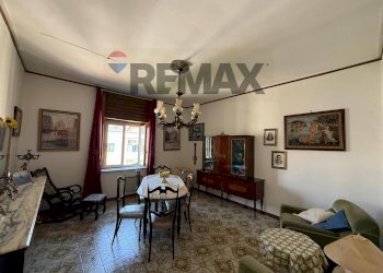 Sala da pranzo - Quadrilocale Napoli - foto 6