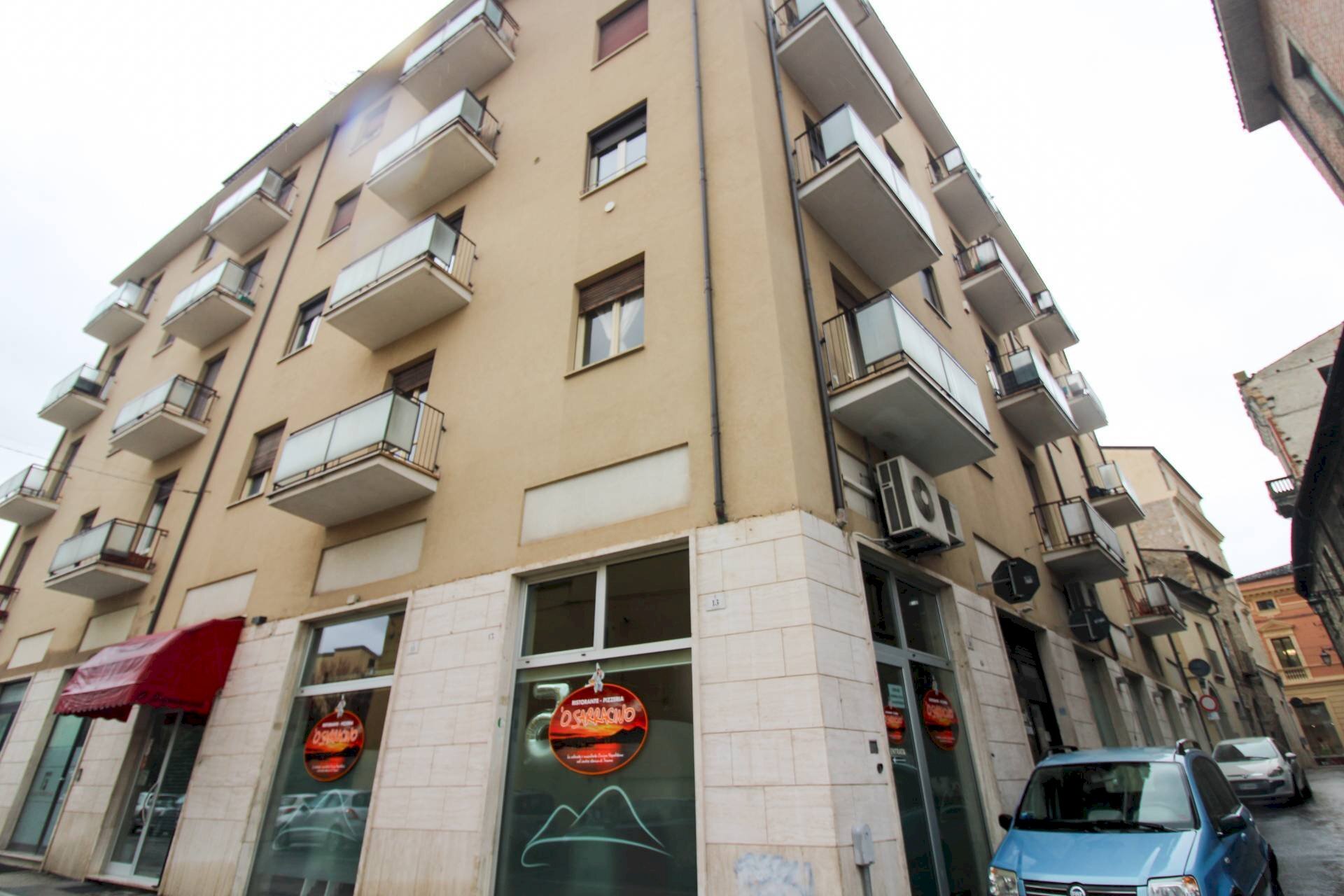 Stabile - Four-room apartment via Teatro Antico
 
18, Teramo - photo 2