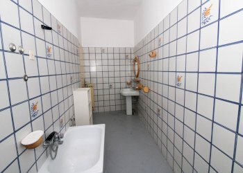 Bagno - Quadrilocale via Teatro Antico
 
18, Teramo - foto 23
