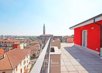 Terrazzo - Attic via Don Lombardi, Ponte San Pietro - photo 7