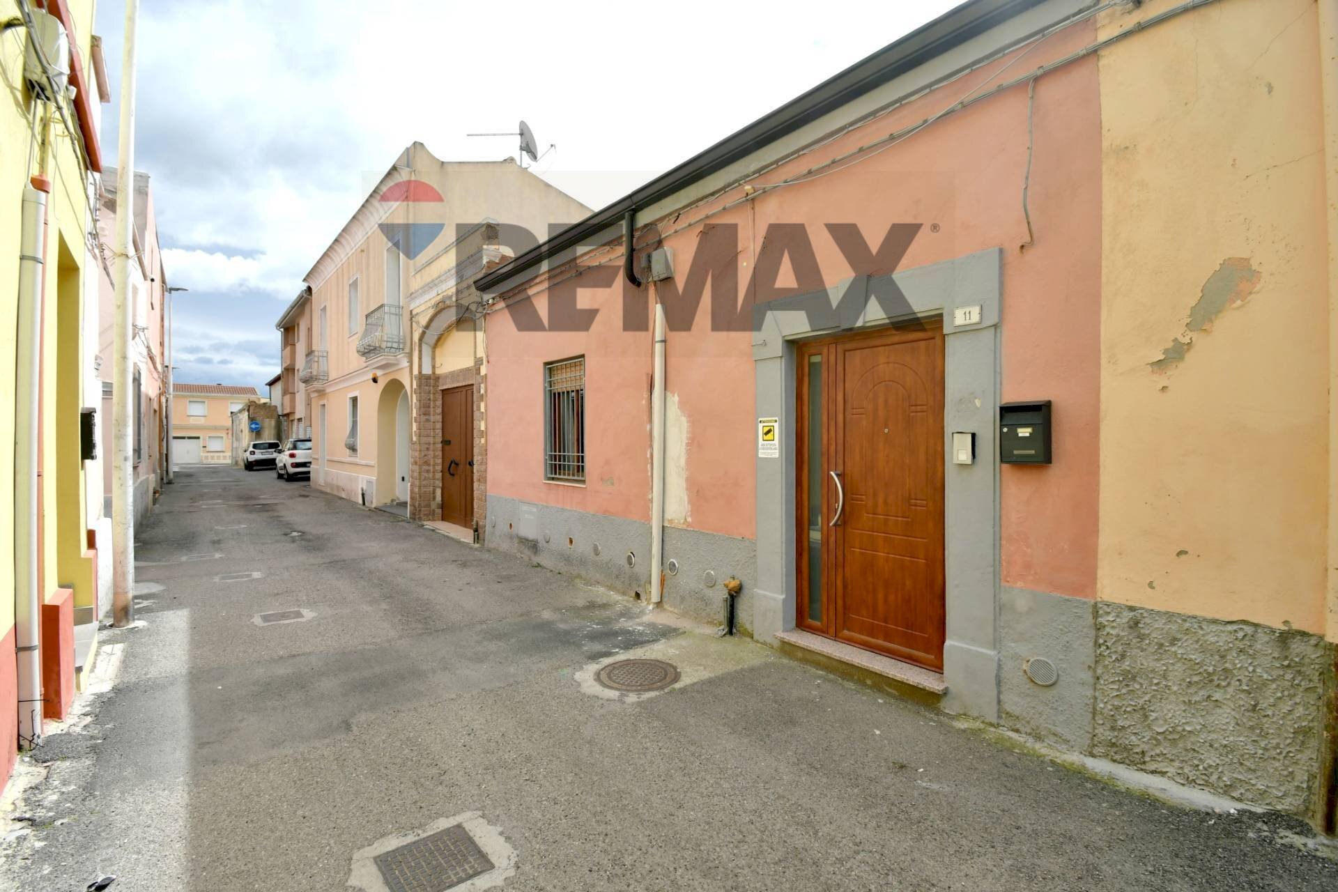 Edificio all\'aperto - Independent house Via Damiano Chiesa
 
11, Quartu Sant'Elena - photo 1