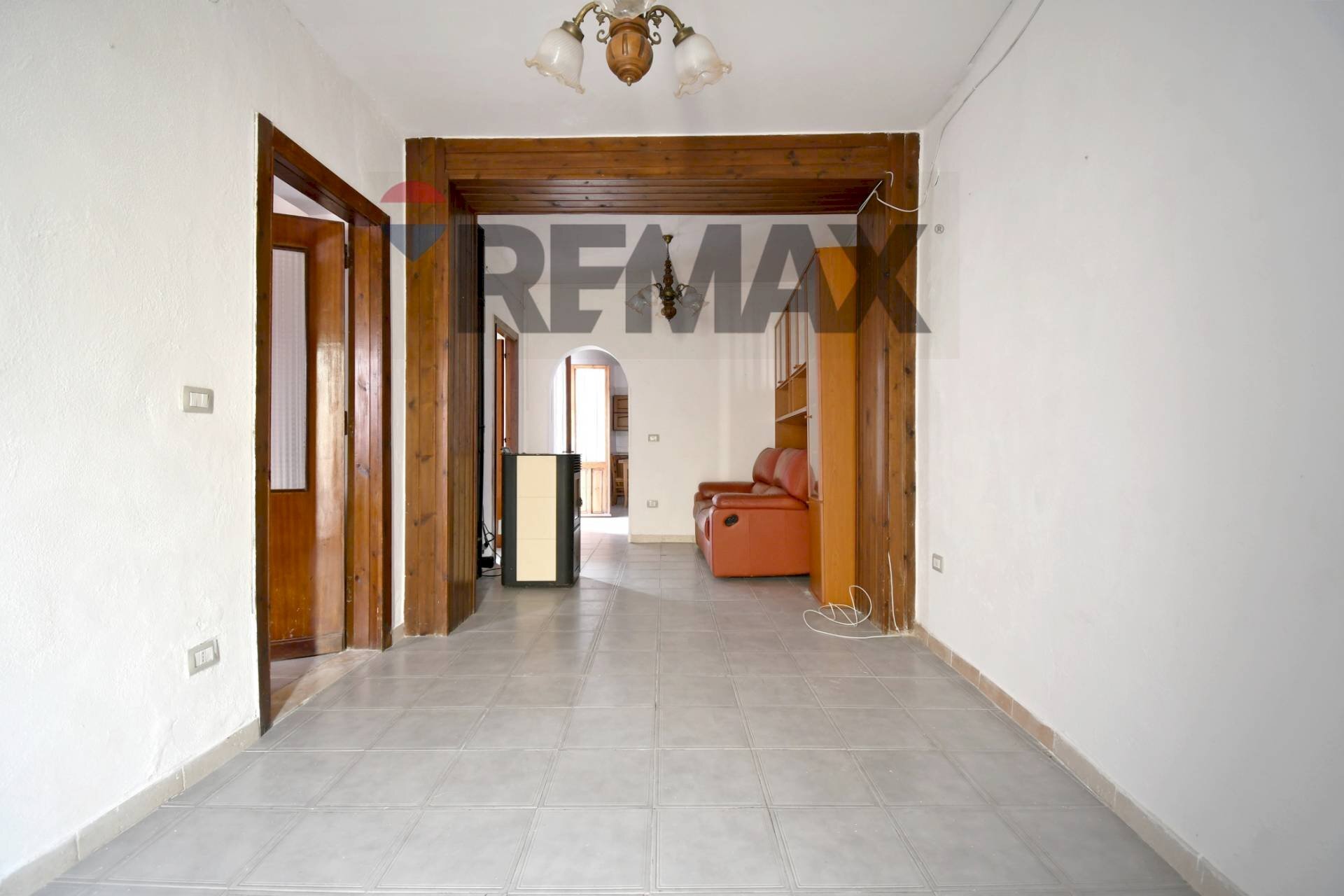 Ingresso/soggiorno - Independent house Via Damiano Chiesa
 
11, Quartu Sant'Elena - photo 3