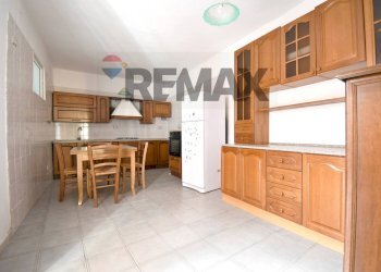 Cucina - Casa indipendente Via Damiano Chiesa
 
11, Quartu Sant'Elena - foto 5