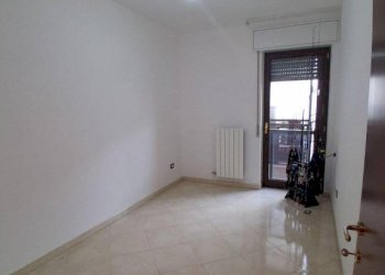 Cameretta - Quadrilocale via Venezia, 163, Taranto - foto 13