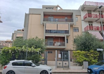 Facciata - Quadrilocale via Venezia, 163, Taranto - foto 20