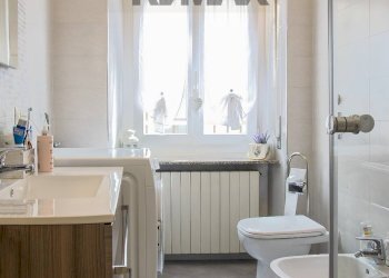 Bagno - Trilocale via pietro marocco
 
7, Trezzo sull'Adda - foto 11