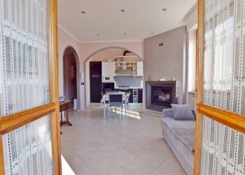 Salone - Trilocale via Santa Lucia, 14, San Michele Mondovì - foto 6