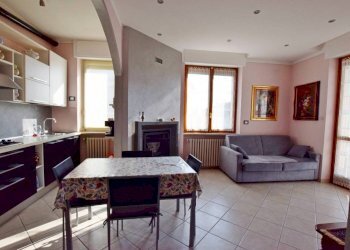 Salone - Trilocale via Santa Lucia, 14, San Michele Mondovì - foto 7