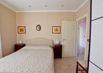 Camera da letto - Trilocale via Santa Lucia, 14, San Michele Mondovì - foto 13