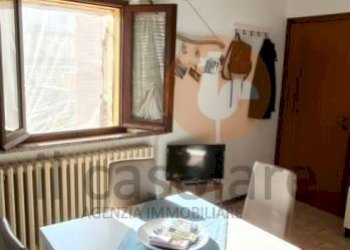 Salone - Two-room apartment via Gasparoli, Fano - photo 9