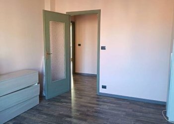 Camera da letto - Trilocale via Cesare Battisti, 4, Rivoli - foto 28