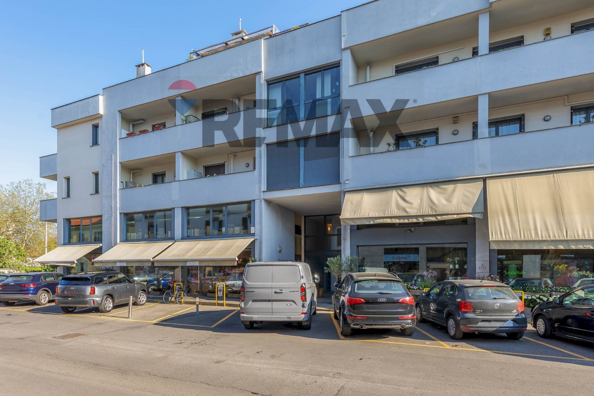Edificio all\'aperto - Villa Bifamiliare via Col di Lana
 
17, Monza - foto 2