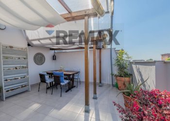 Terrazza - Villa Bifamiliare via Col di Lana
 
17, Monza - foto 6