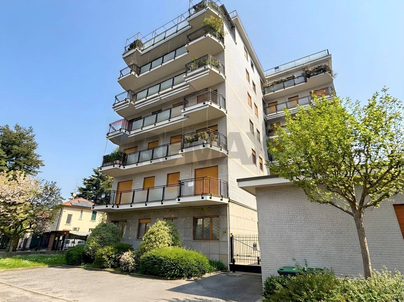 Edificio all\'aperto - Bilocale Monza - foto 1