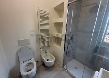 Bagno - Bilocale Monza - foto 11