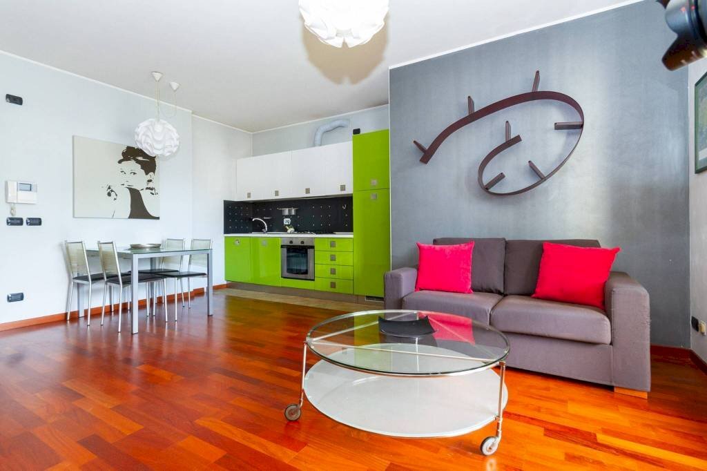 Salone - Bilocale via Berruti e Ferrero, 14, Torino (zona Lingotto) - foto 3