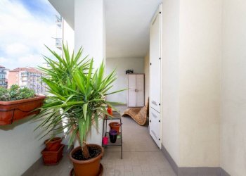 Terrazzo - Bilocale via Berruti e Ferrero, 14, Torino (zona Lingotto) - foto 12