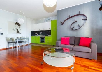 Salone - Bilocale via Berruti e Ferrero, 14, Torino (zona Lingotto) - foto 2