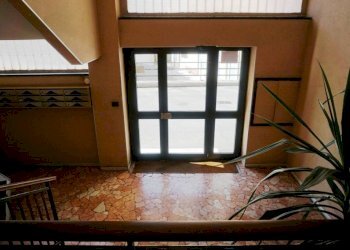 Interno palazzo - Trilocale Mura degli Angeli, 11A, Genova (zona San Teodoro) - foto 17