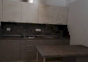 Cucina - Trilocale via delle Rose, Modena (zona Centro Storico) - foto 5