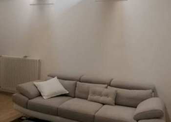 Salone - Trilocale via delle Rose, Modena (zona Centro Storico) - foto 19