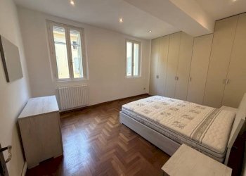 Camera da letto - Four-room apartment corso Vittorio Emanuele II, Modena (neighborhood Centro Storico) - photo 7