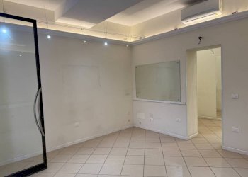 Stanza non arredata - Shop via Collegio di Spagna, Bologna (neighborhood Costa Saragozza) - photo 1