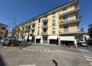 Foto 1 - Appartamento Piazza Giuseppe Maglione
 
10, Diano Marina - foto 1