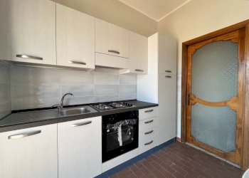 Foto 3 - Quadrilocale Via Barletta
 
12, Catanzaro - foto 3