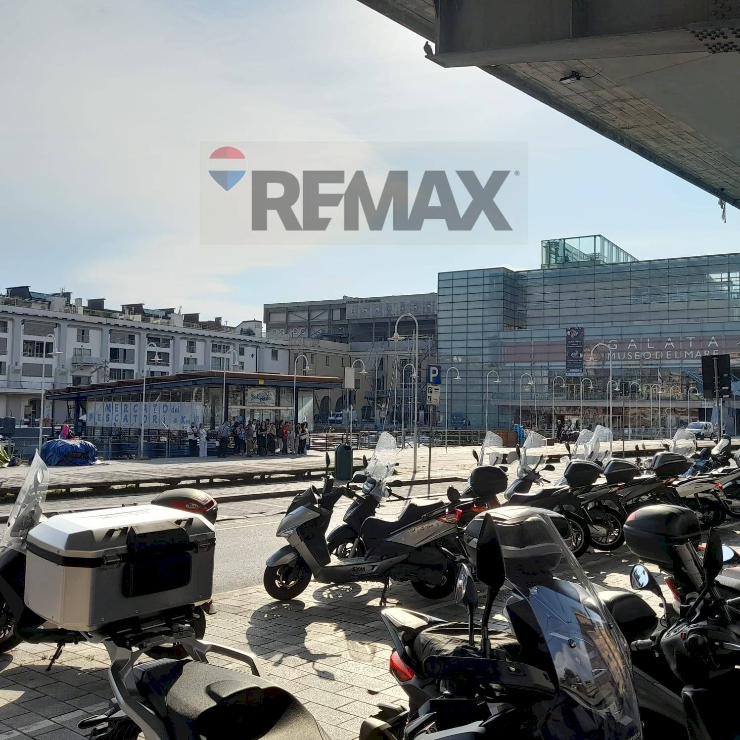 Edificio all\'aperto - Appartamento VIA ANTONIO GRAMSCI
 
21, Genova - foto 1