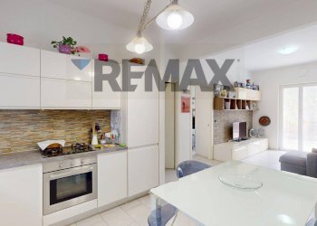 Cucina - Three-room apartment passo del solco, Avegno - photo 8