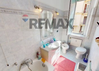 Bagno - Trilocale Via Martiri Di Cefalonia
 
4, Genova - foto 16
