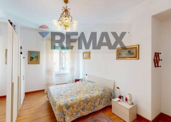 Camera / camera da letto - Trilocale Via Martiri Di Cefalonia
 
4, Genova - foto 23