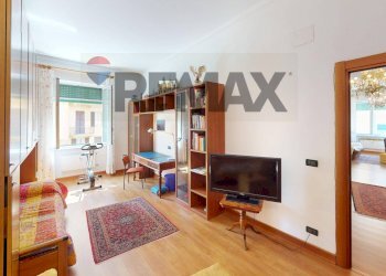 Soggiorno - Trilocale Via Martiri Di Cefalonia
 
4, Genova - foto 34