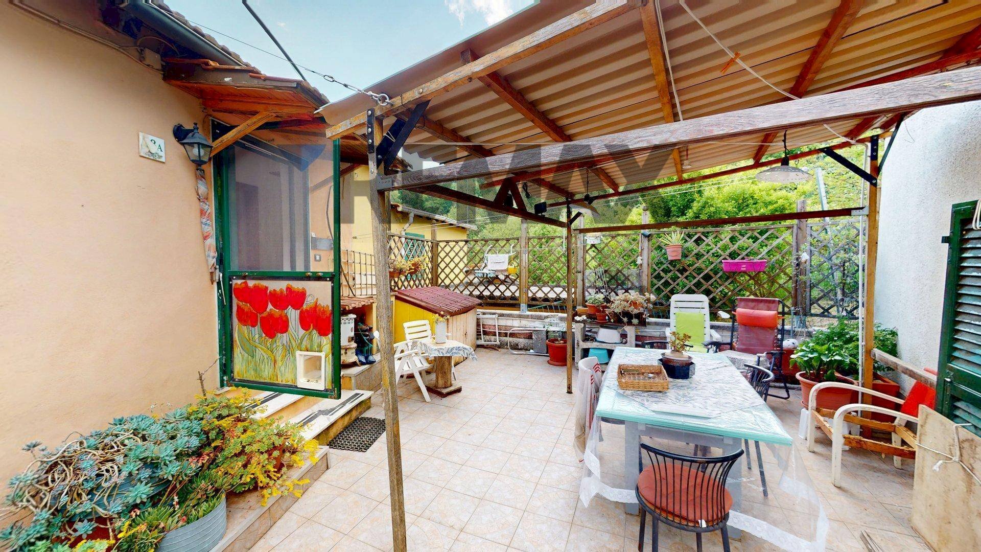 Terrazza - Quadrilocale Salita Ronco
 
28A, Genova - foto 1