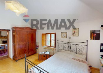 Camera / camera da letto - Quadrilocale Salita Ronco
 
28A, Genova - foto 19