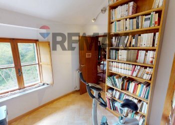 Ufficio - Quadrilocale Salita Ronco
 
28A, Genova - foto 22