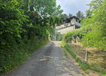 Giardino - Quadrilocale Salita Ronco
 
28A, Genova - foto 38