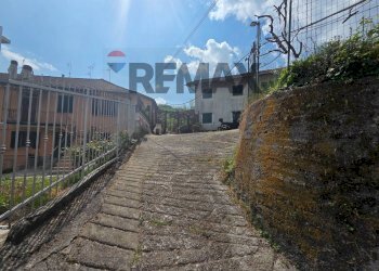 Edificio all\'aperto - Quadrilocale Salita Ronco
 
28A, Genova - foto 45