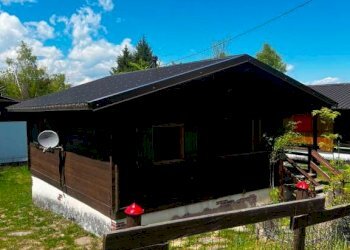 Facciata - Rustico via Acqua Saporita, 30, Bagnolo Piemonte - foto 1