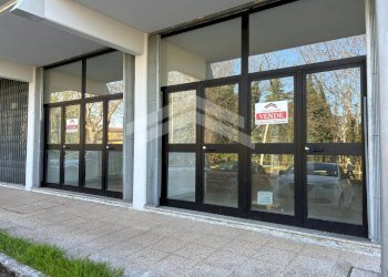 Foto 1 - Locale Commerciale Via Principe di Piemonte
 
131, Campobasso - foto 1