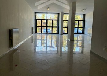 Foto 4 - Locale Commerciale Via Principe di Piemonte
 
131, Campobasso - foto 4