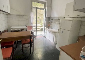 CUCINA - Appartamento Via Missolungi, Genova (zona Nervi) - foto 4