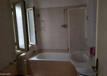 whatsapp image 2026-04-22 at 07.06.35 - Trilocale via fabio numerio, Roma - foto 17